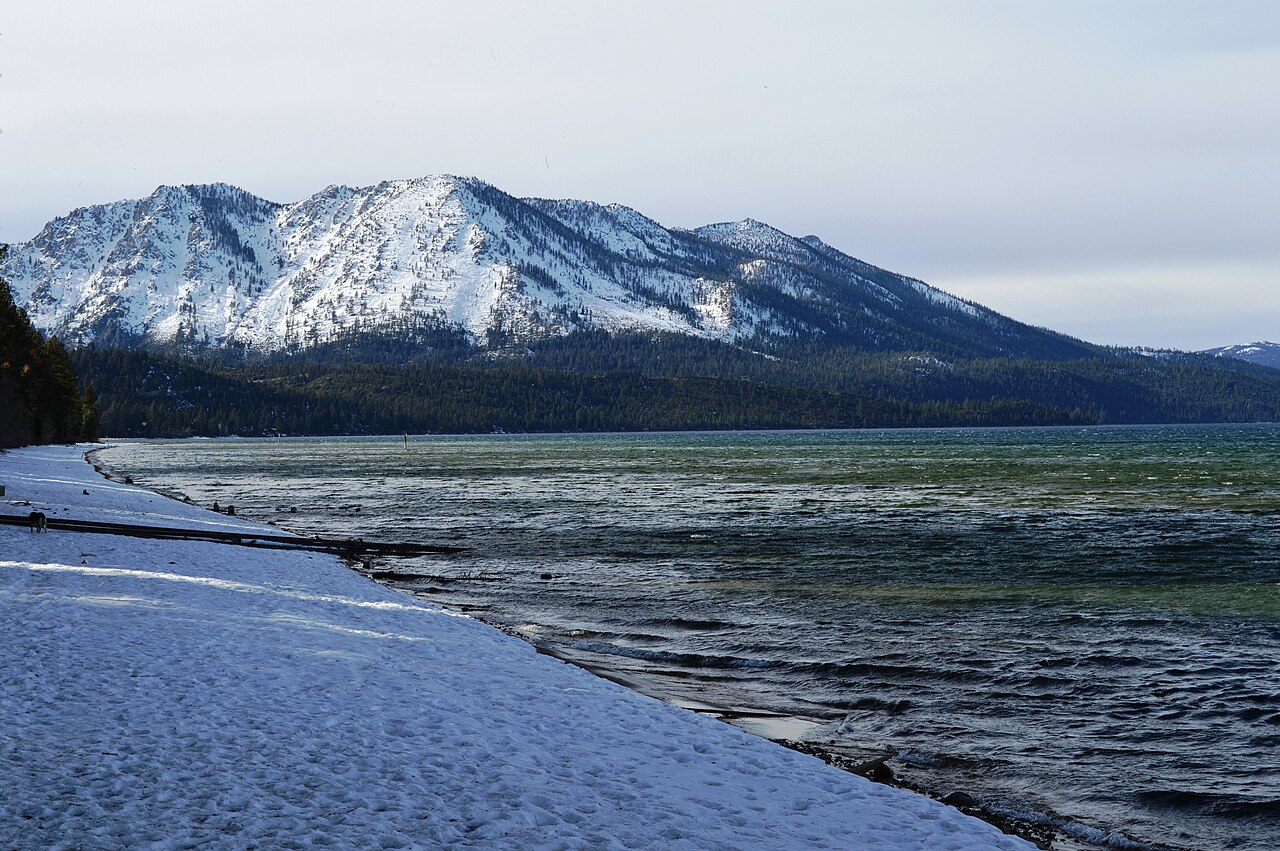 Lake Tahoe Snowshoeing: Best Winter Hikes and Snowshoe Rentals